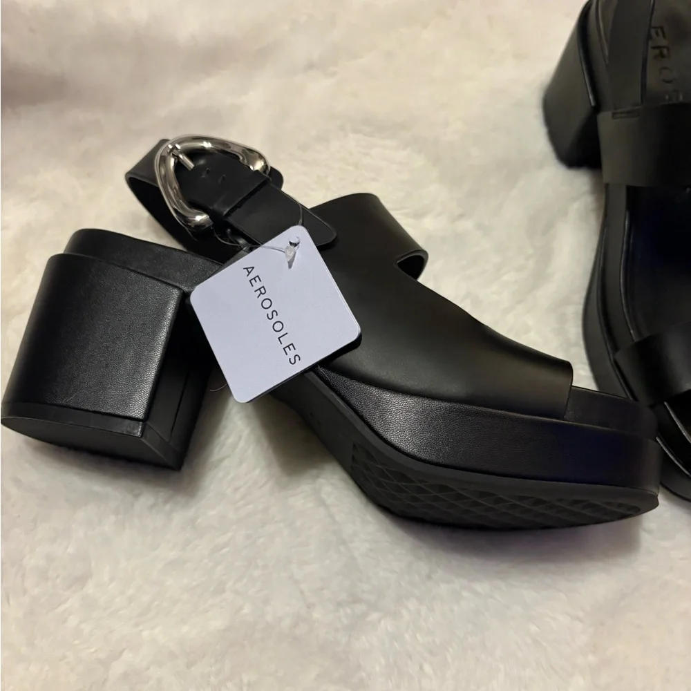 Aerosoles Black Women's Sandals sze9 - Picture 3 of 7